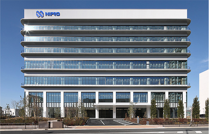 일본 NIPRO 본사 건물